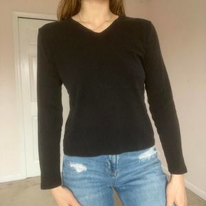 Black long sleeve basic tee